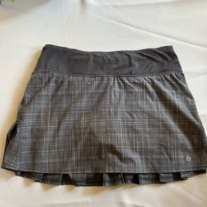 Lululemon Speed Skirt Coal Grey and Pink Plaid